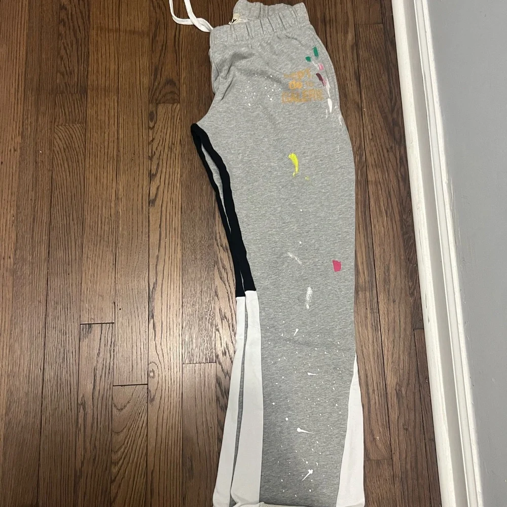 Gallery Dept wide Leg sweat pants (yes authentic, thick material good quality) - Picture 7 of 7